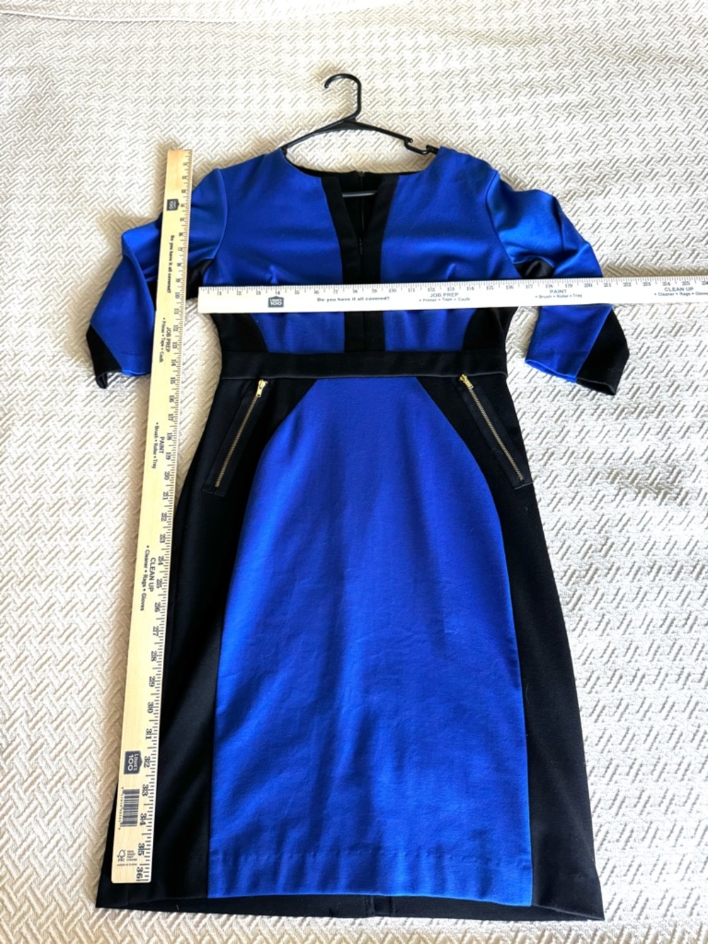 Gabby Skye Royal Blue and Black Colorblock Midi Dress